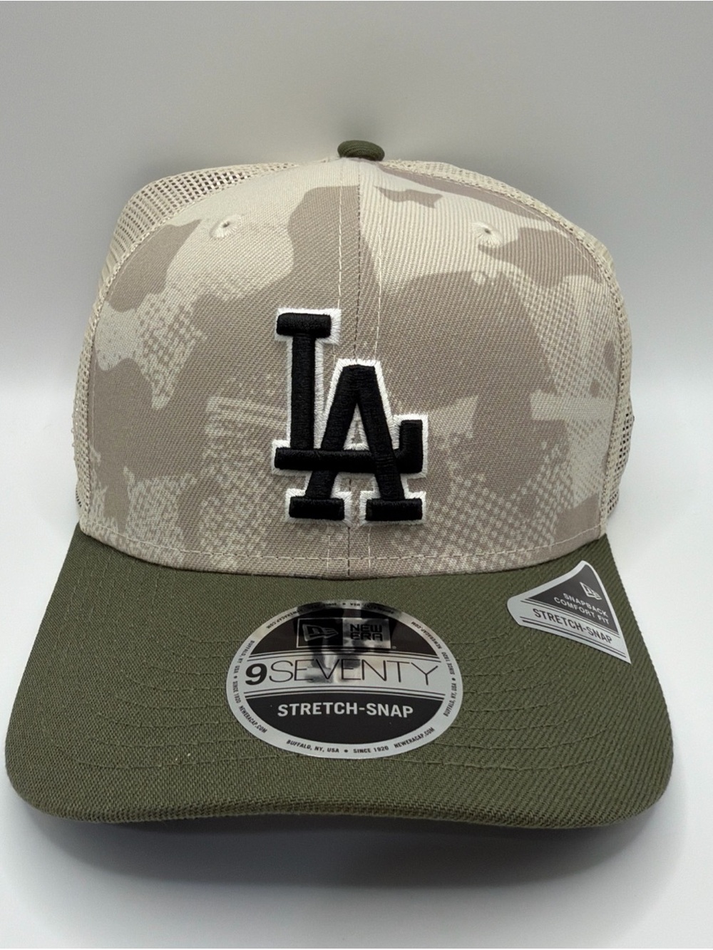 Los Angeles Dodgers 2025 Armed Forces New Era 9Seventy Stretch Snap Hat MLB
